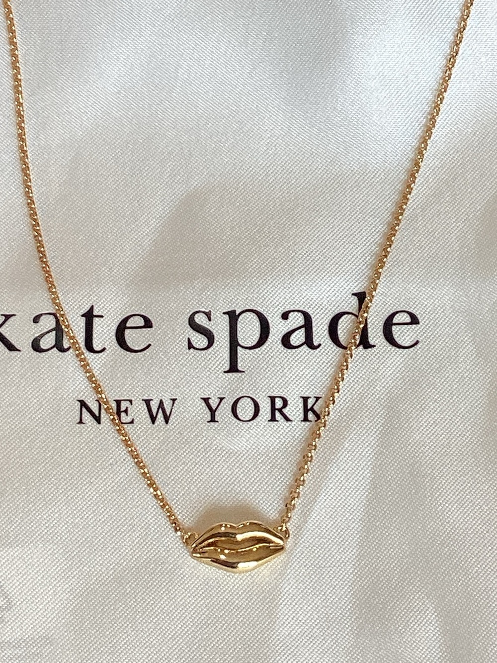 kate spade Hit the Town Gold Lip Pendant Necklace